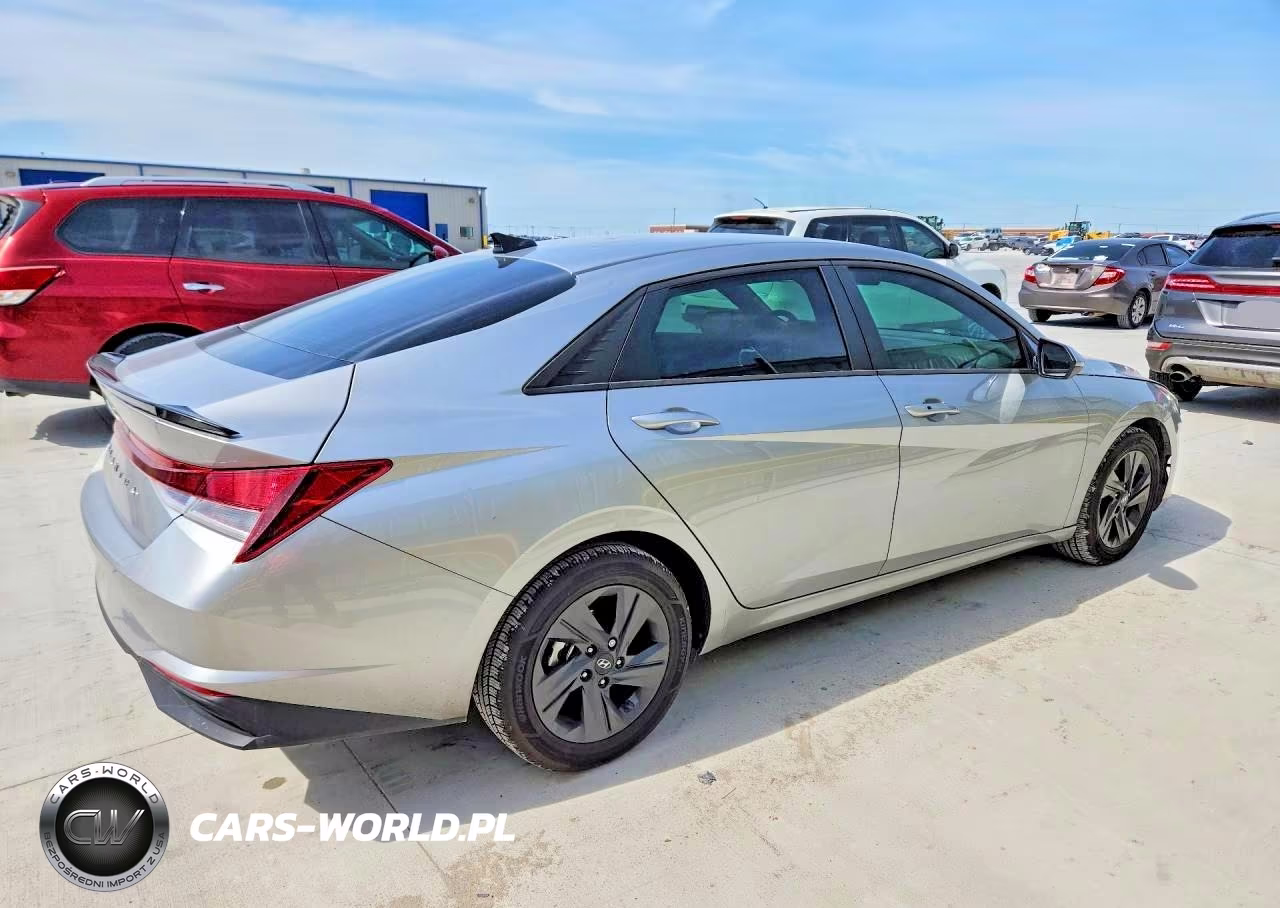 2021 Hyundai Elantra Sel VIN:5NPLS4AG7MH051577 - 3
