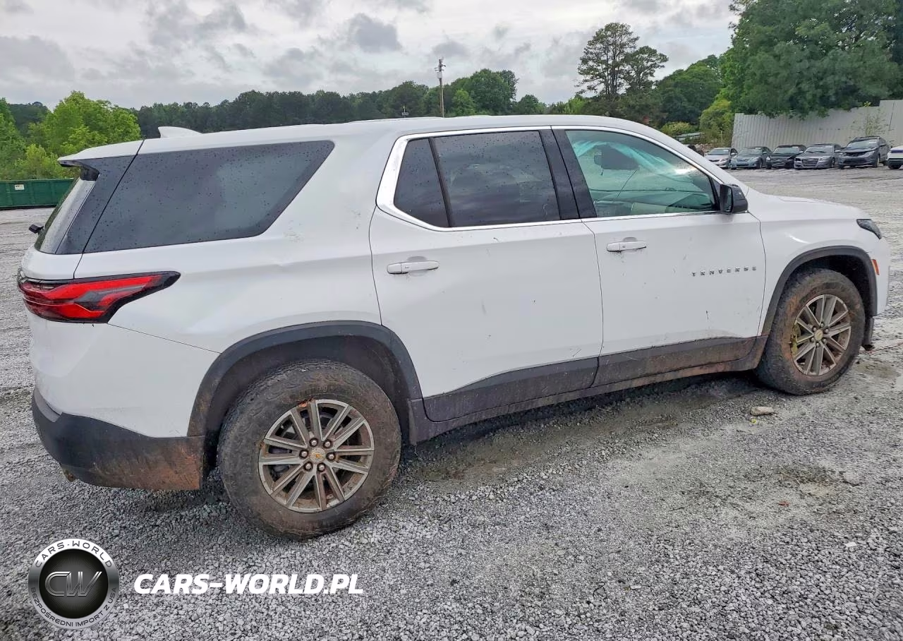 2023 Chevrolet Traverse Ls VIN:1GNERFKW2PJ310887 - 3