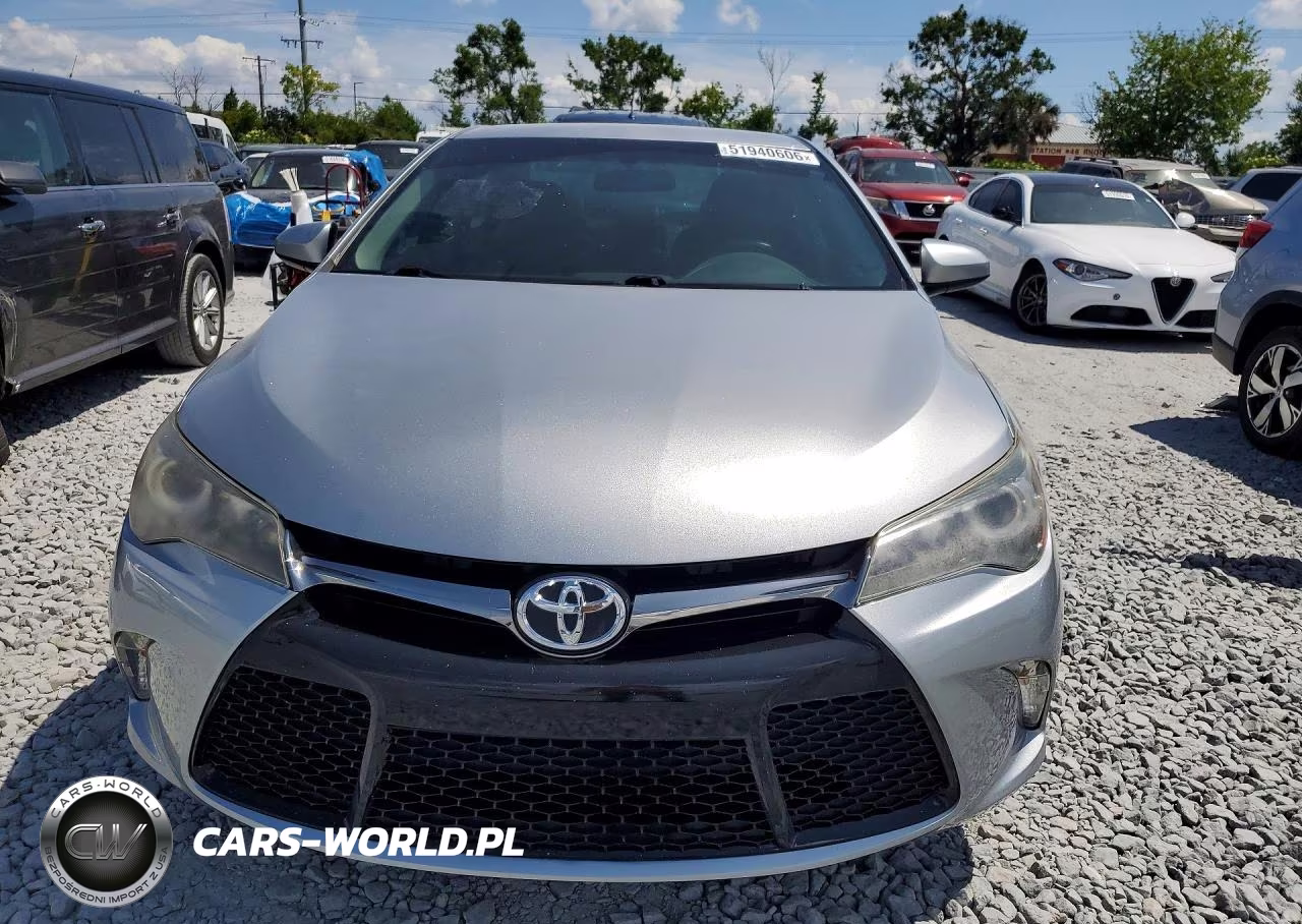 2017 Toyota Camry Se VIN:4T1BF1FK0HU737222 - 5