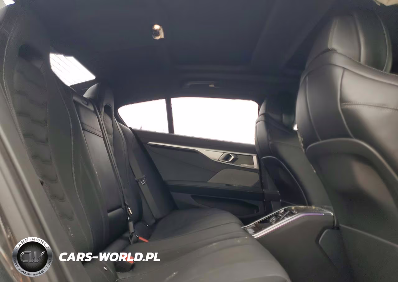 2022 BMW 840I VIN:WBAGV2C00NCJ99156 - 10