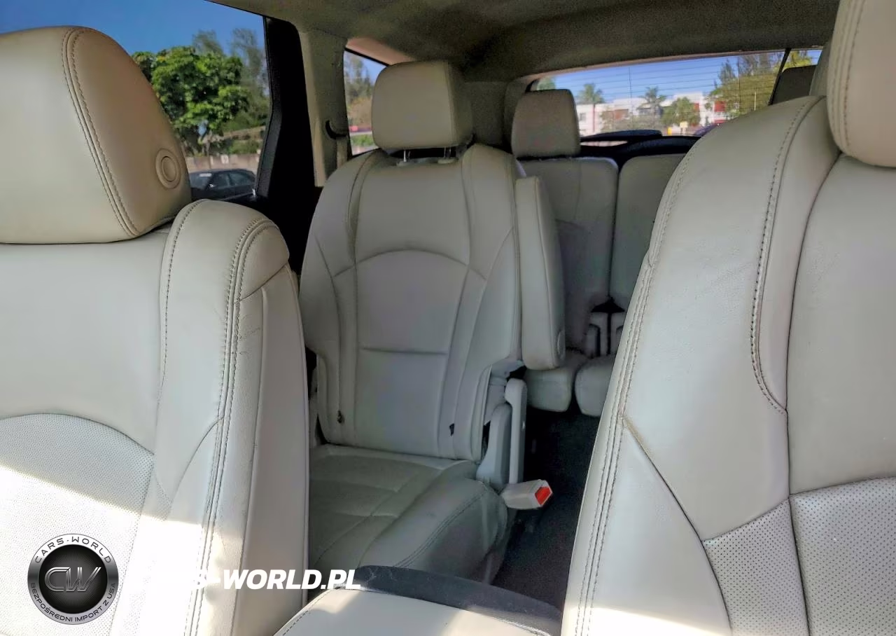 2021 Buick Enclave Essence VIN:5GAERBKW6MJ105989 - 10