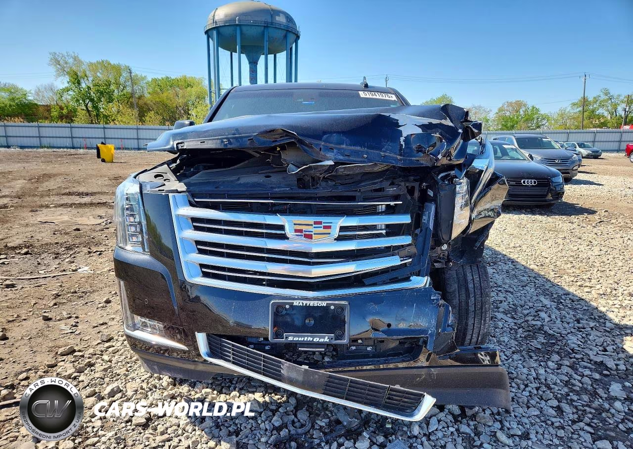 2017 Cadillac Escalade Platinum VIN:1GYS4DKJ5HR162525 - 5
