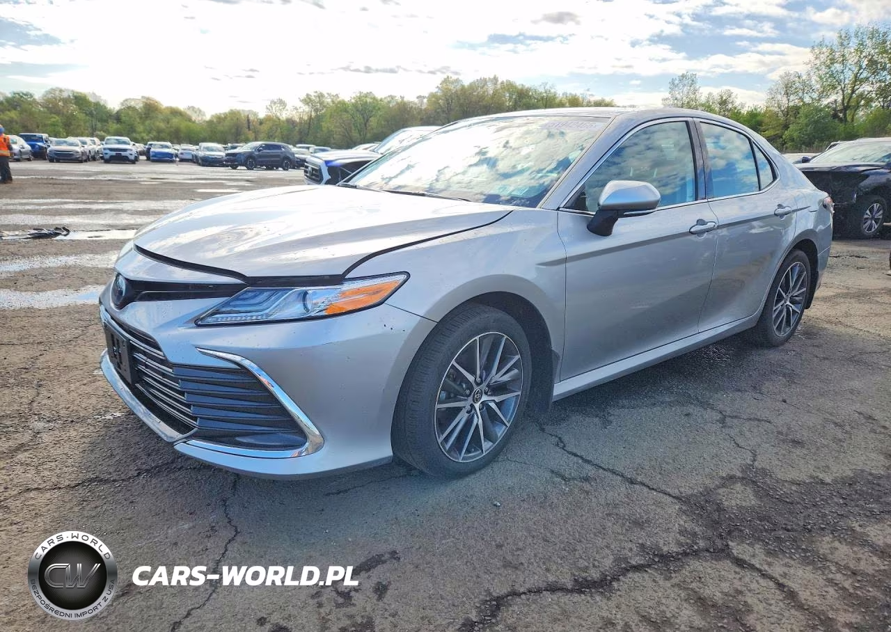 2023 Toyota Camry Xle