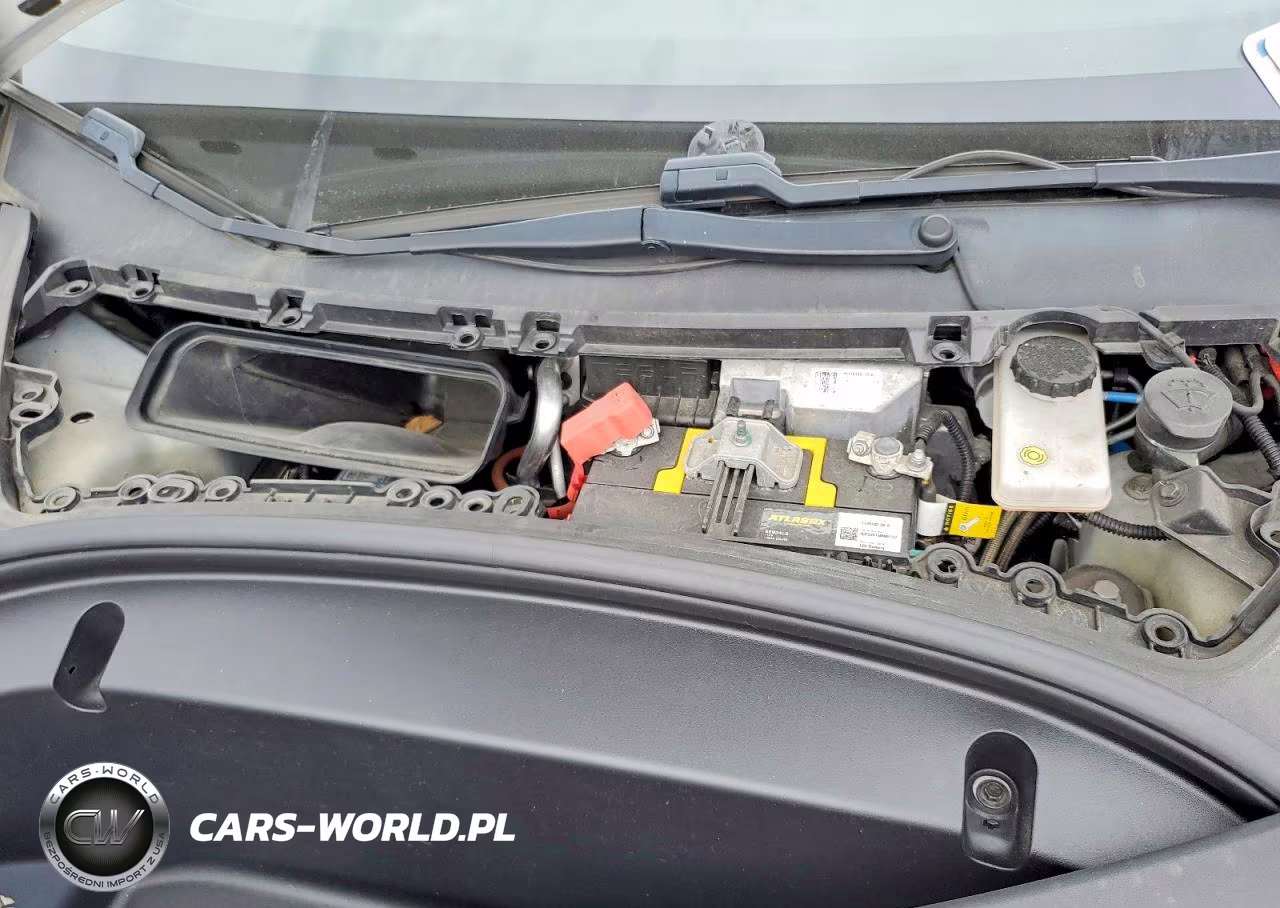 2020 Tesla Model 3 VIN:5YJ3E1EB8LF639621 - 11