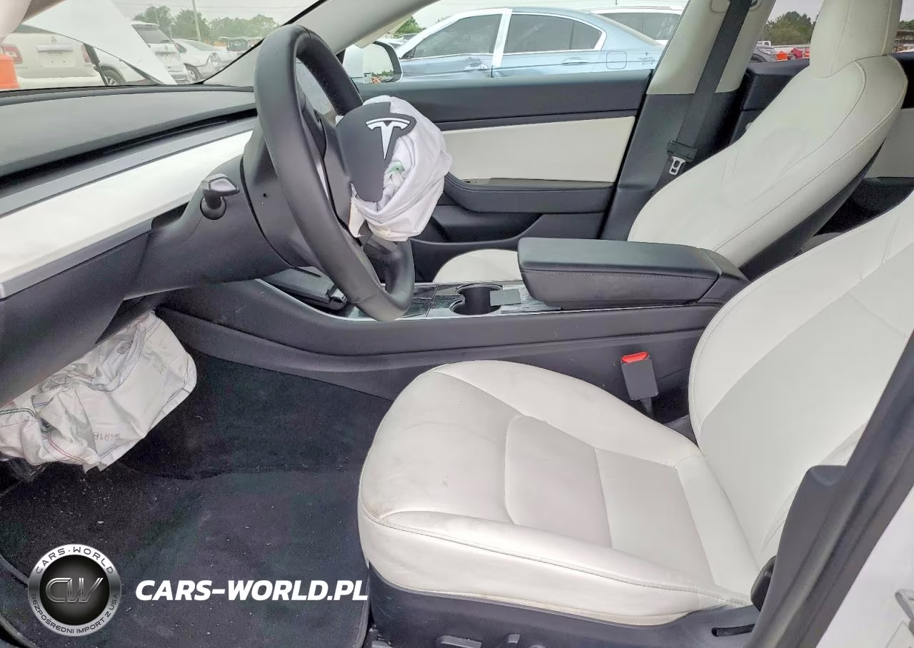 2020 Tesla Model 3 VIN:5YJ3E1EB8LF639621 - 7