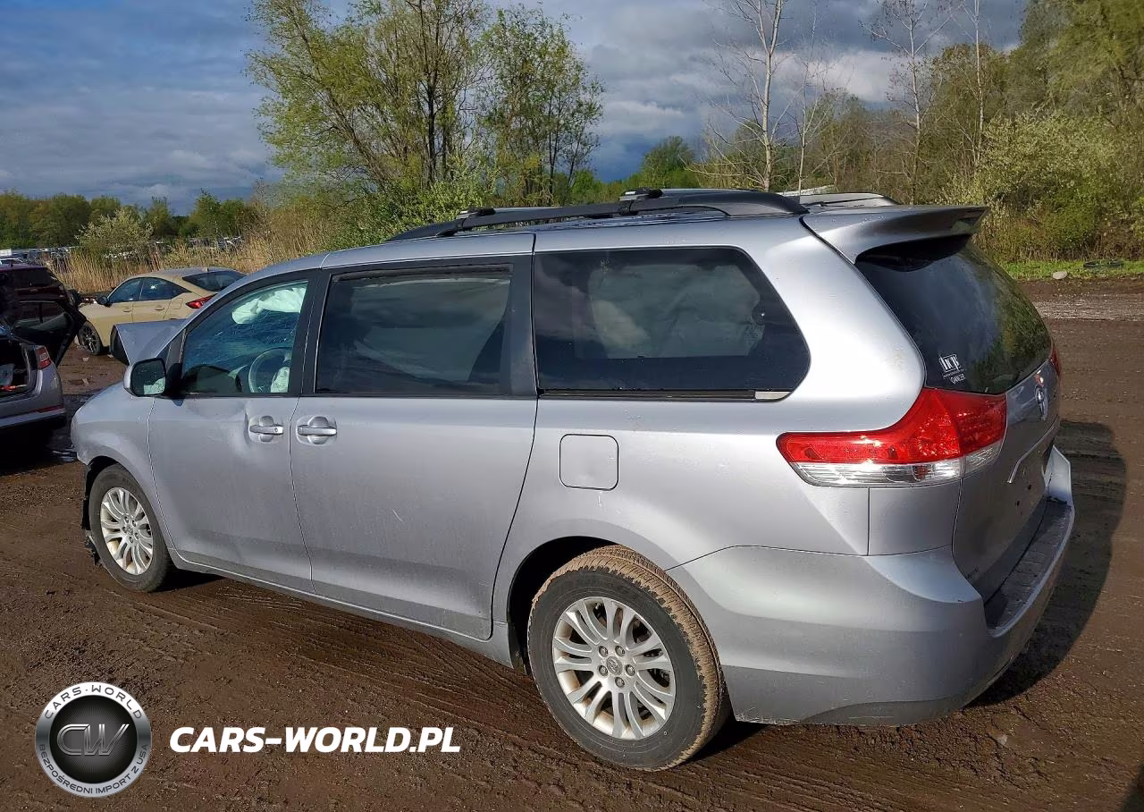 2011 Toyota Sienna Xle 8-Passenger VIN:5TDYK3DC8BS095541 - 2