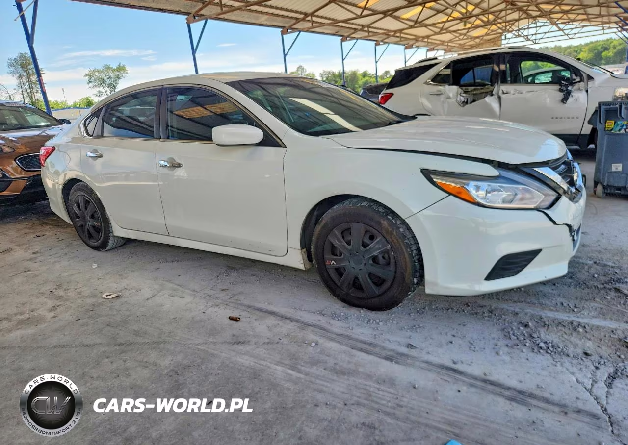 2017 Nissan Altima 2.5 S VIN:1N4AL3APXHN346697 - 4