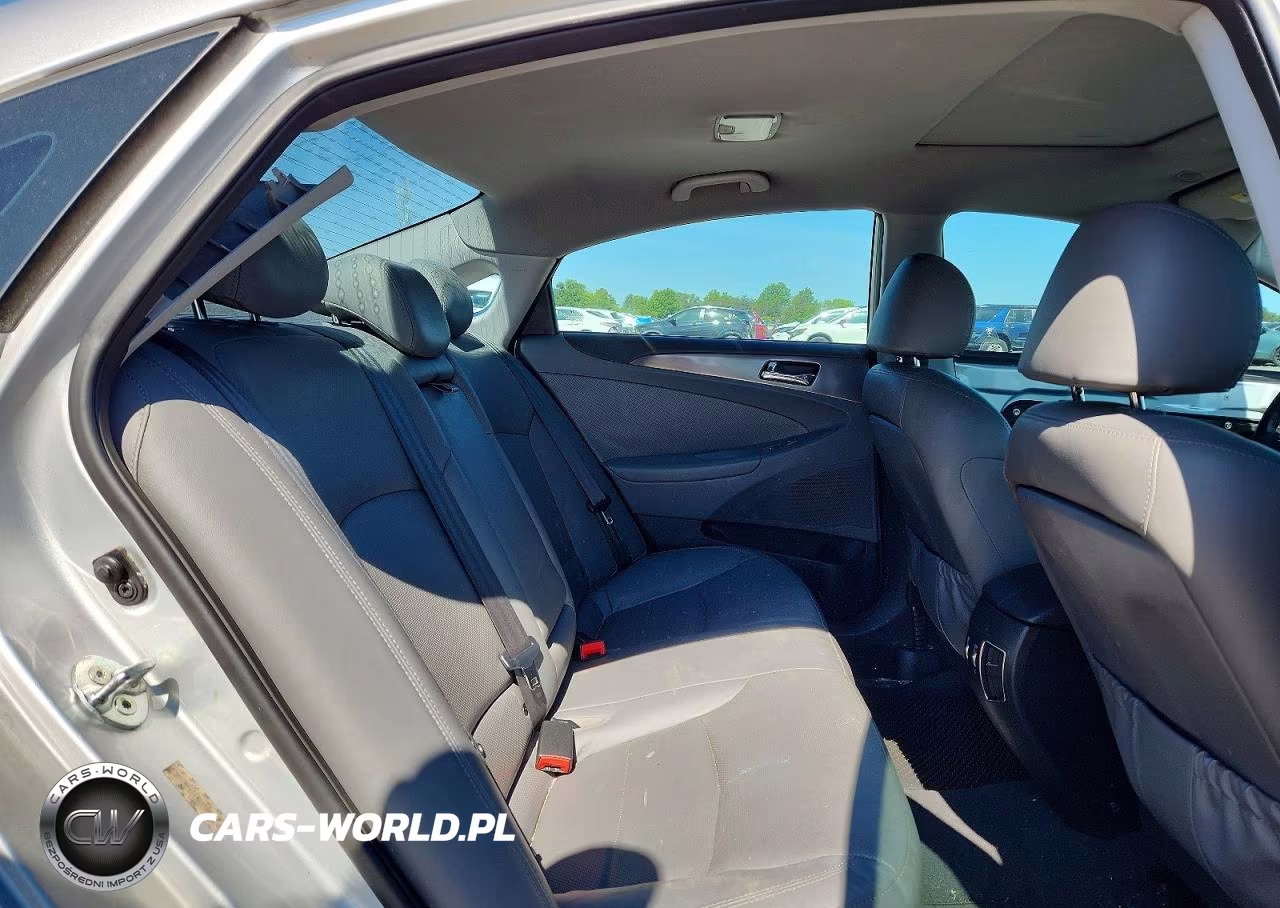 2013 Hyundai Sonata Hybrid VIN:KMHEC4A47DA098283 - 10