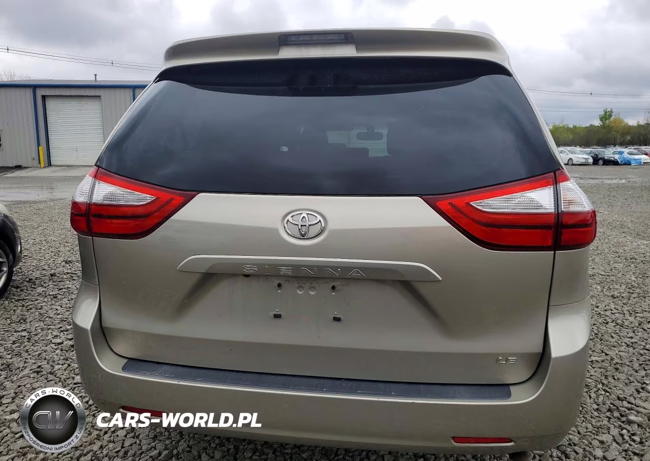 2015 Toyota Sienna Le VIN:5TDKK3DC2FS669241 - 6