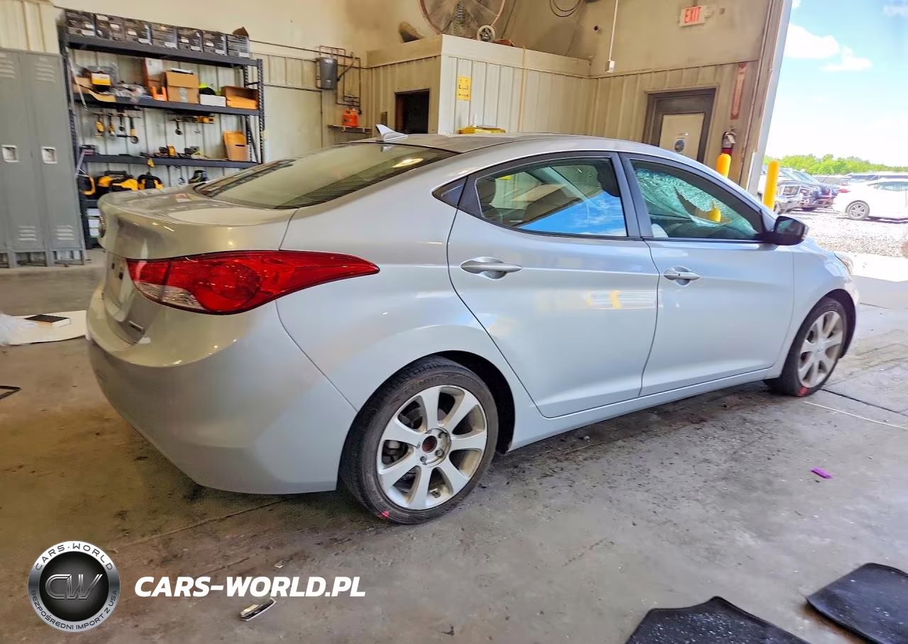 2012 Hyundai Elantra Limited VIN:5NPDH4AE3CH149991 - 3