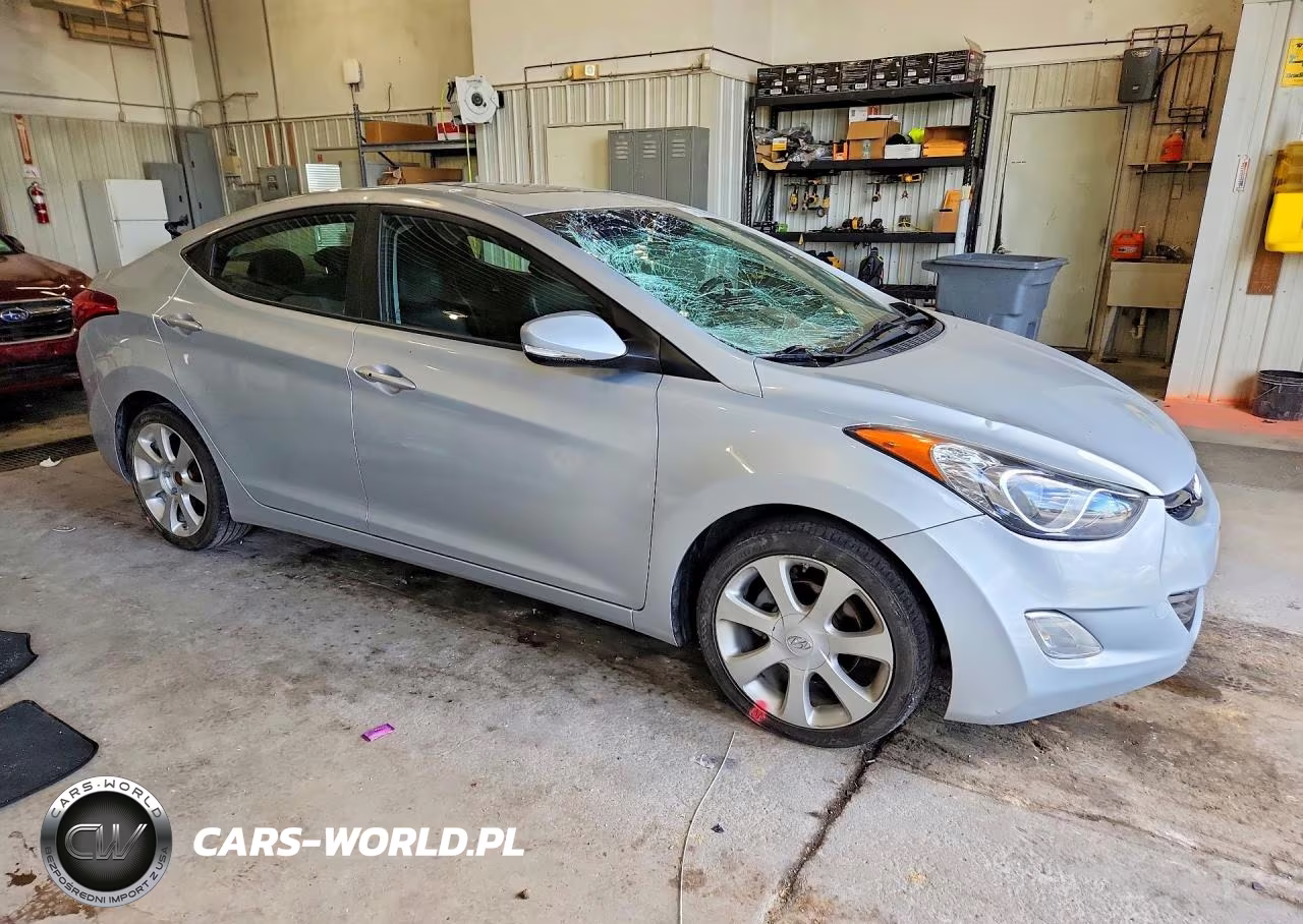 2012 Hyundai Elantra Limited VIN:5NPDH4AE3CH149991 - 4