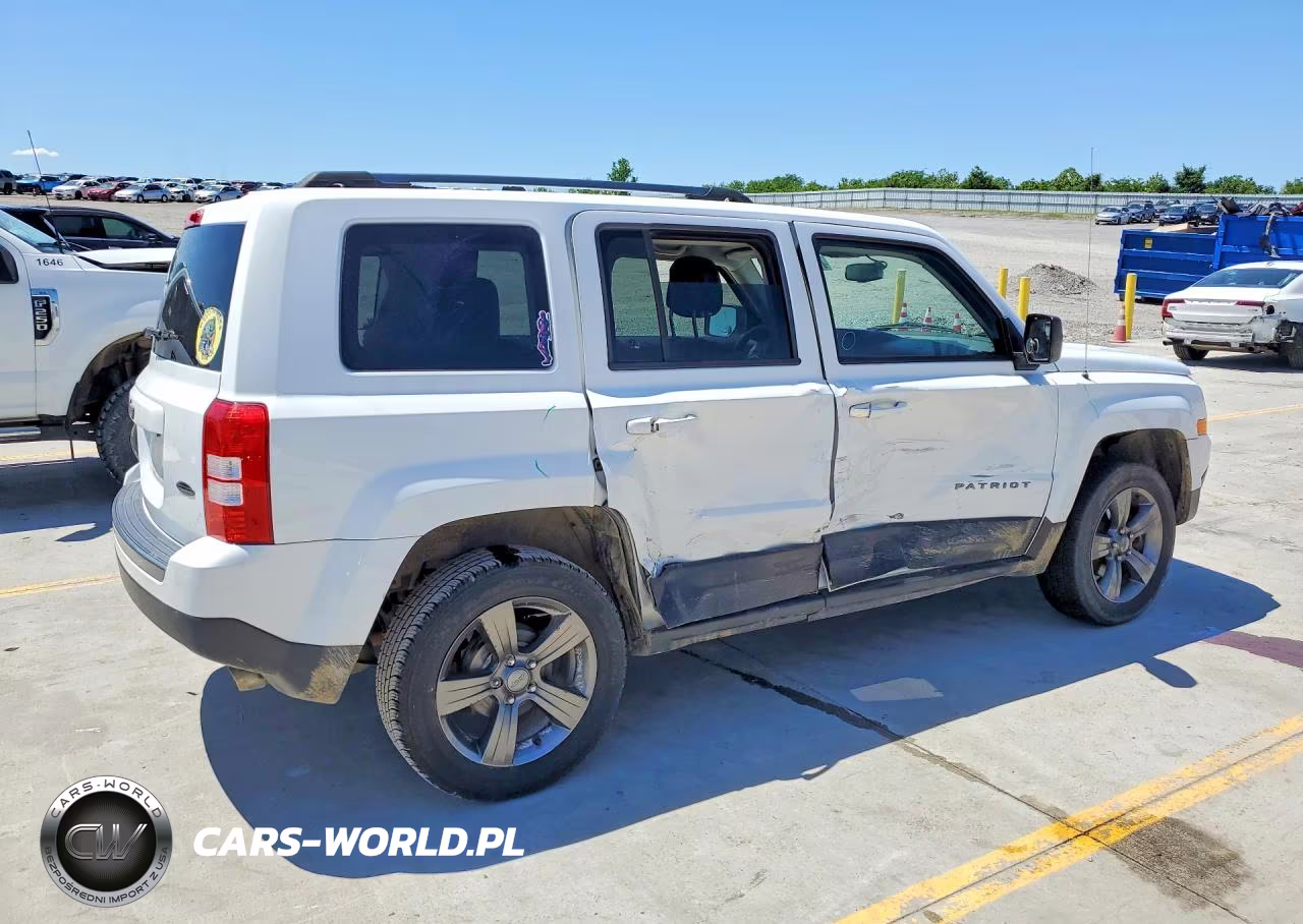 2016 Jeep Patriot Sport VIN:1C4NJPBA3GD649196 - 3