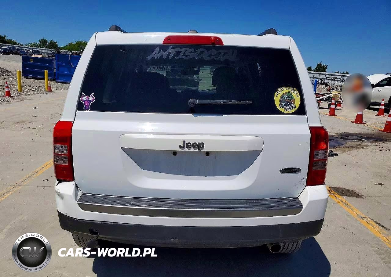 2016 Jeep Patriot Sport VIN:1C4NJPBA3GD649196 - 6