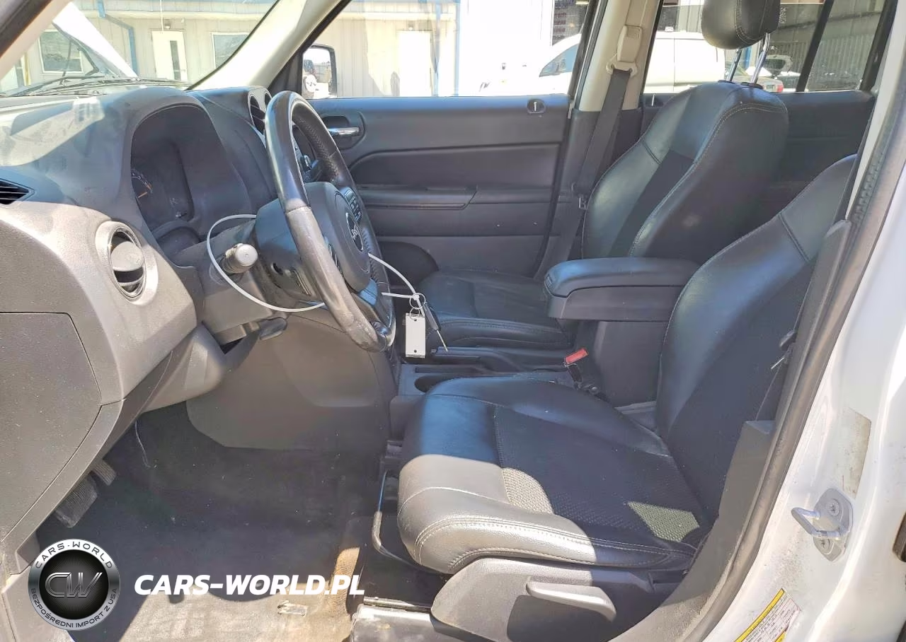 2016 Jeep Patriot Sport VIN:1C4NJPBA3GD649196 - 7