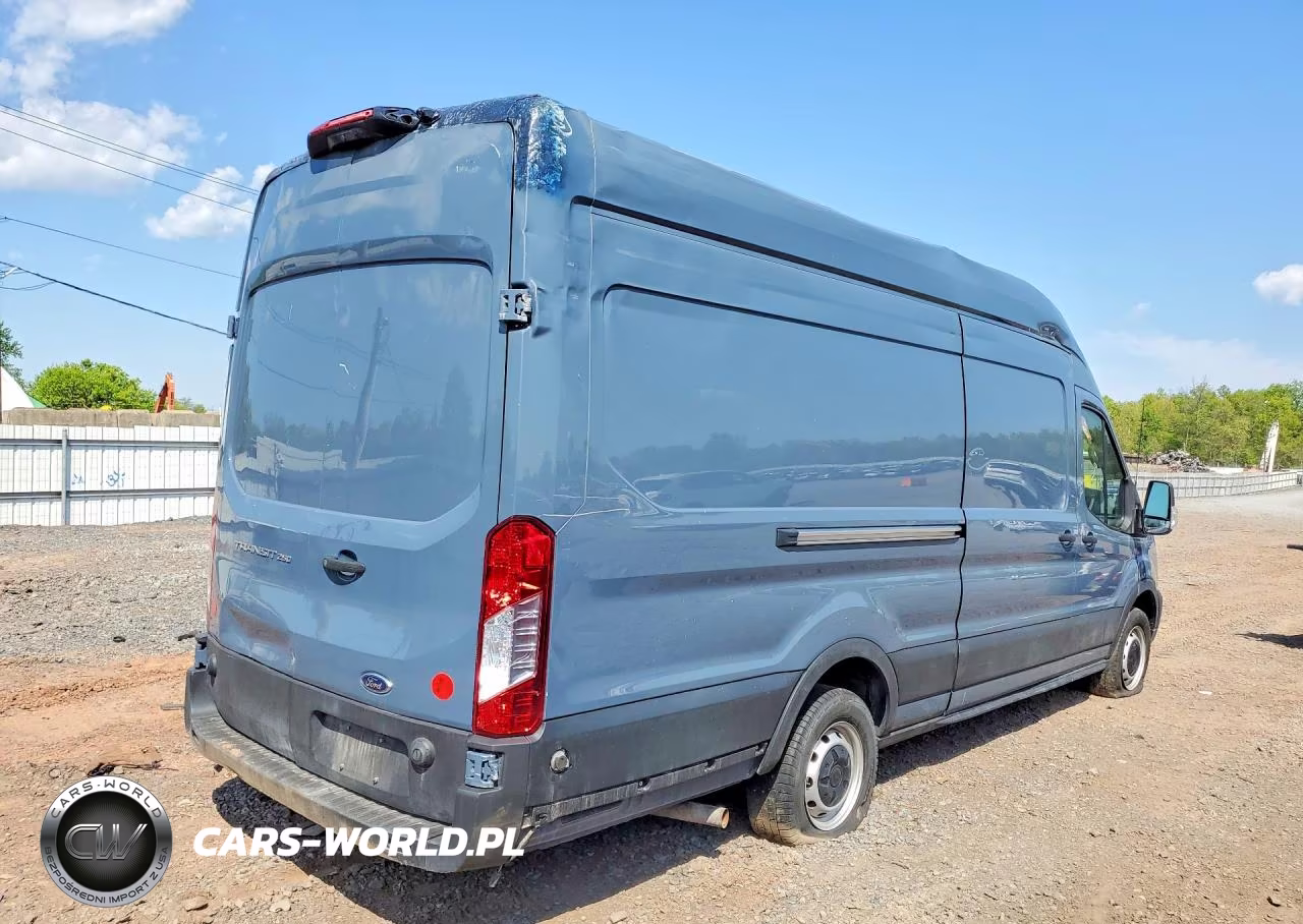 2021 Ford Transit 250 Delivery Van VIN:1FTBR3X84MKA97709 - 3