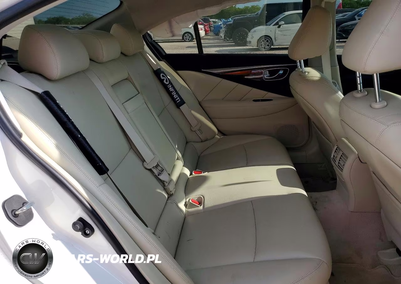 2018 Infiniti Q50 3.0T Luxe VIN:JN1EV7AP4JM361790 - 10