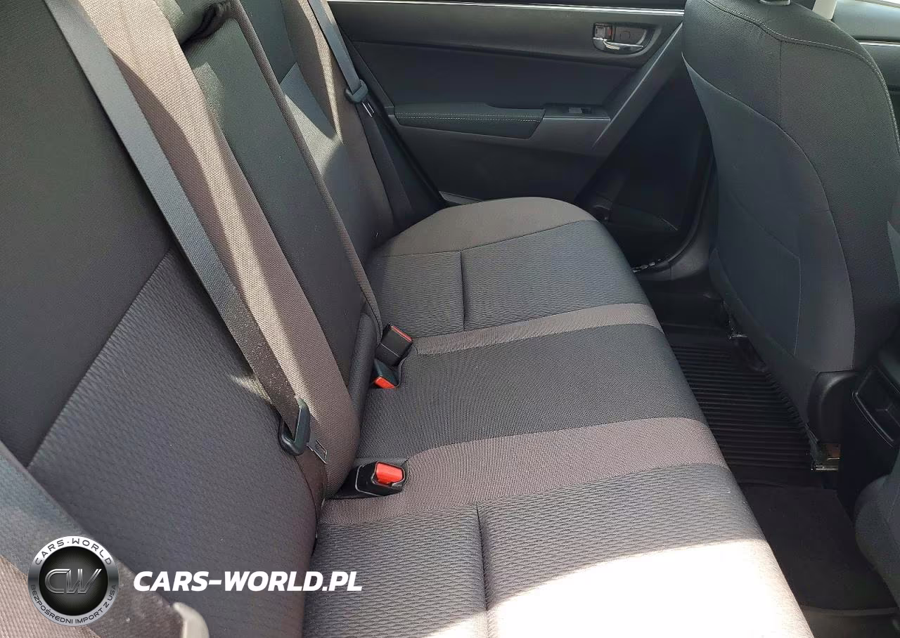 2019 Toyota Corolla Le VIN:2T1BURHE6KC134408 - 10
