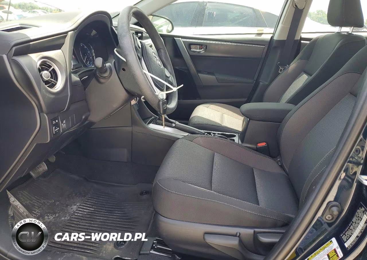 2019 Toyota Corolla Le VIN:2T1BURHE6KC134408 - 7