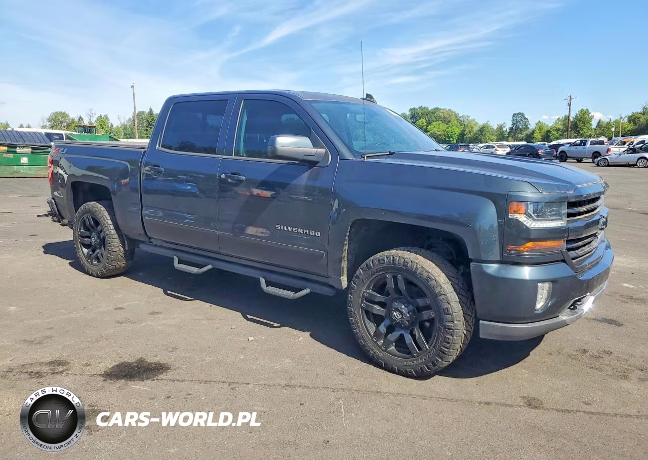 2018 Chevrolet Silverado K1500 Lt VIN:3GCUKREC2JG177424 - 4
