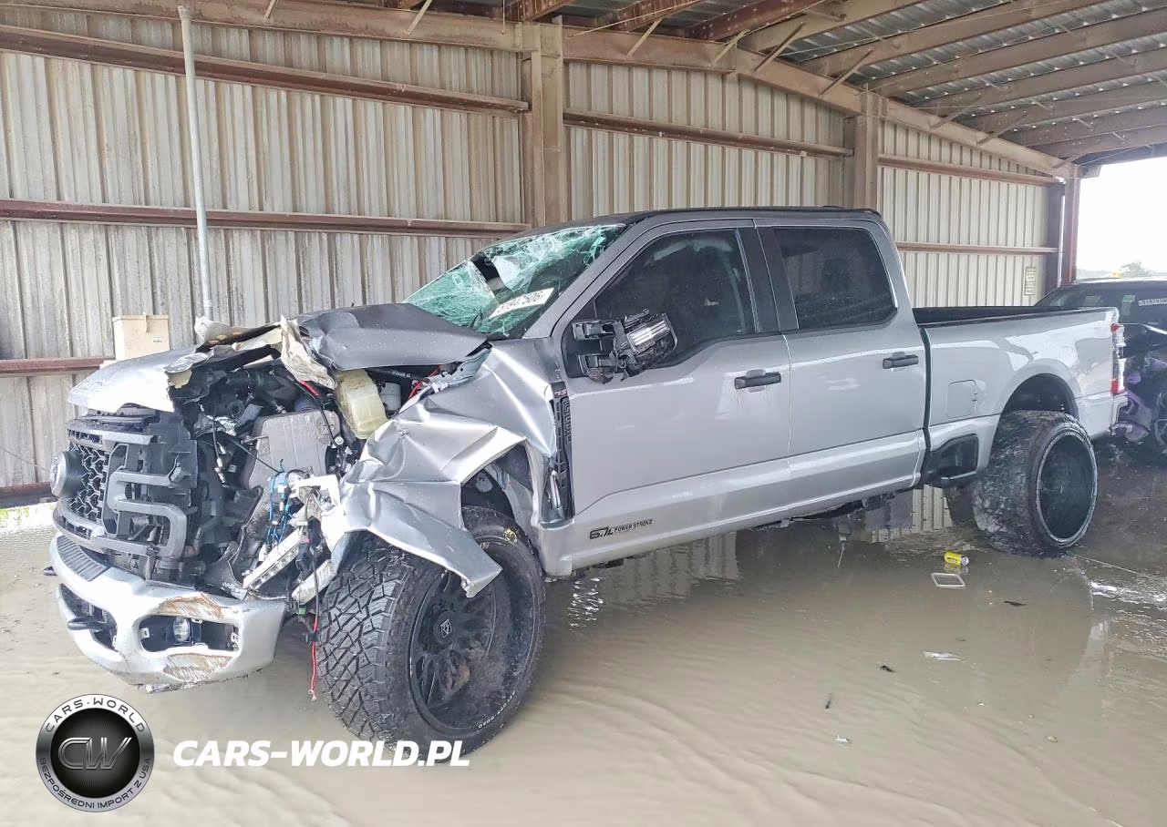 2023 Ford F250 Super Duty – zdjęcie 1 z 12