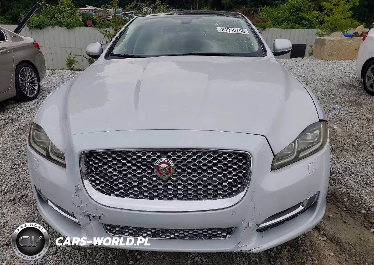 2017 Jaguar Xjl Portfolio VIN:SAJWA2G74H8W10715 - 5
