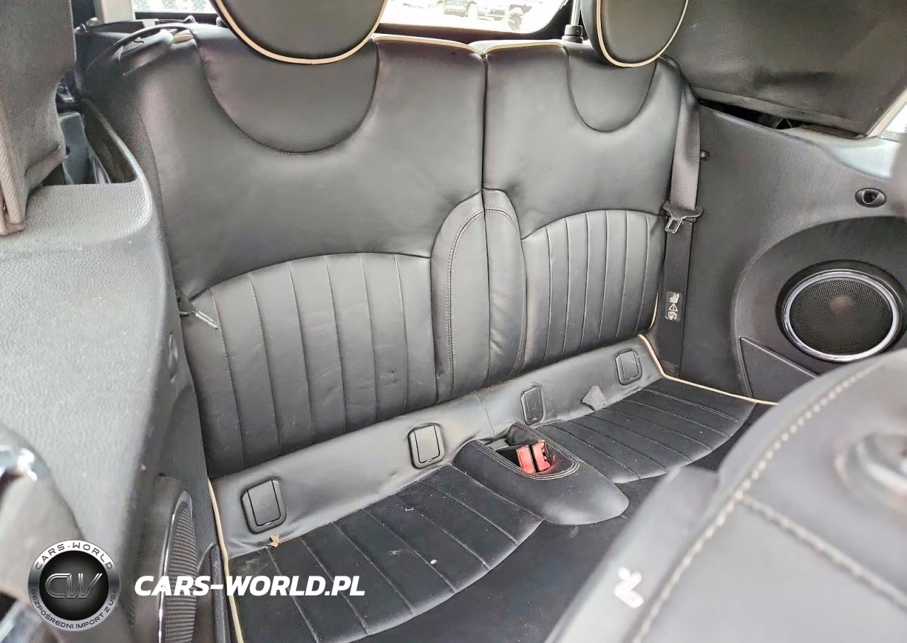 2011 Mini Cooper S VIN:WMWZP3C56BT249252 - 10