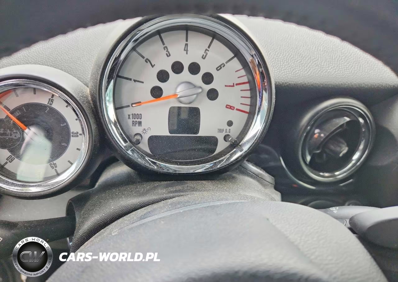 2011 Mini Cooper S VIN:WMWZP3C56BT249252 - 9