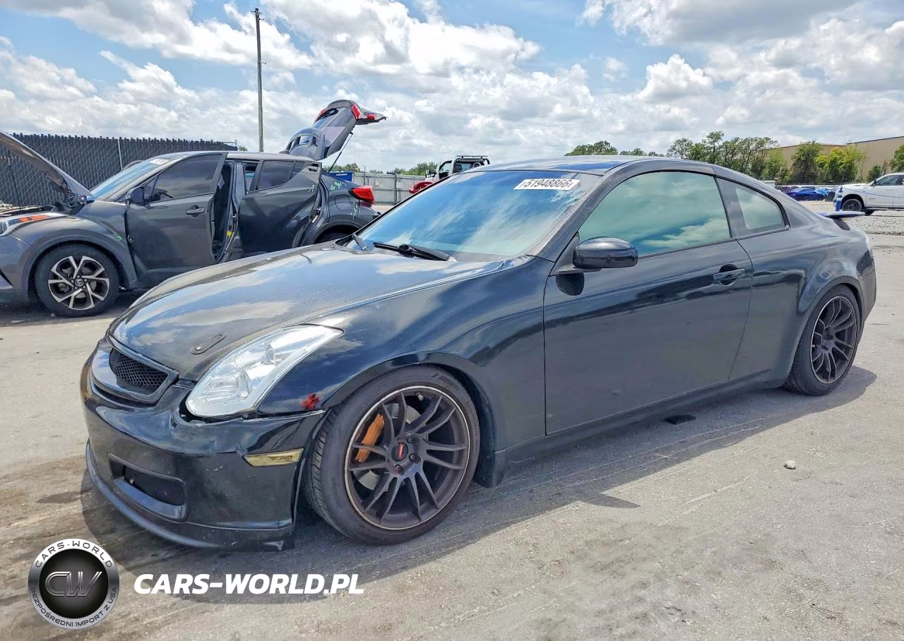2004 Infiniti G35 Base