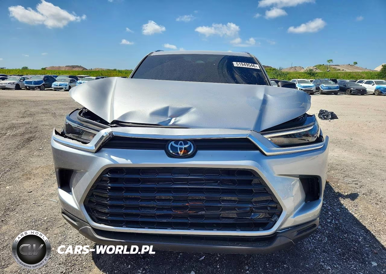2026 Toyota Grand Highlander Hybrid Xle VIN:5TDACAB55TS087874 - 5
