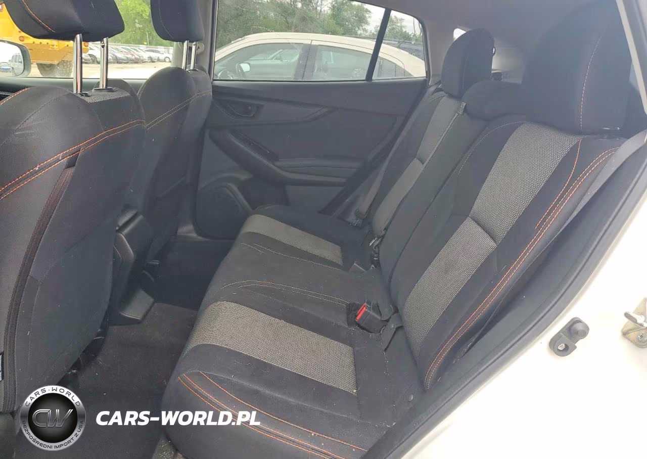 2020 Subaru Crosstrek Premium VIN:JF2GTAPC3L8278183 - 11