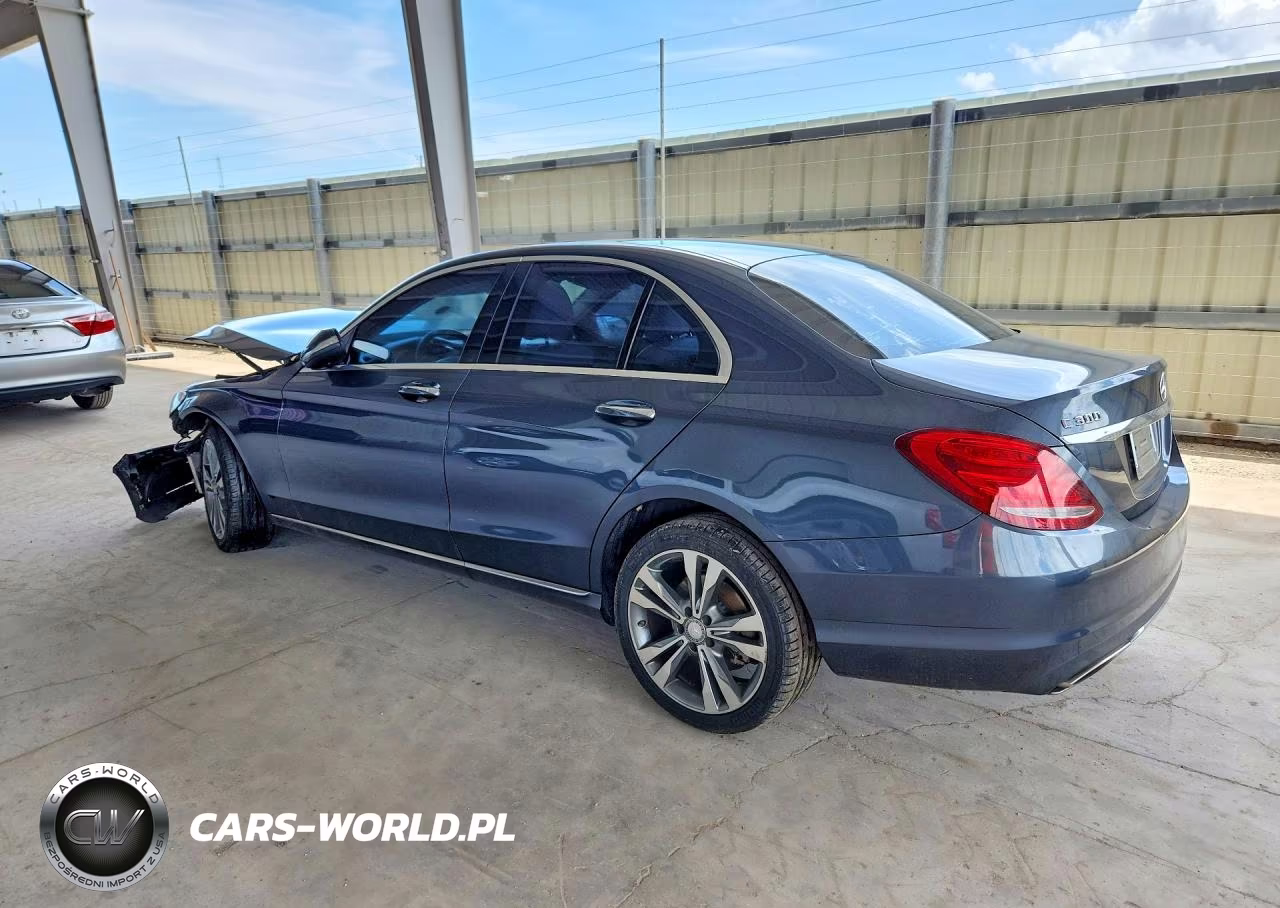 2015 Mercedes-Benz C 300 4Matic VIN:55SWF4KB9FU007374 - 2