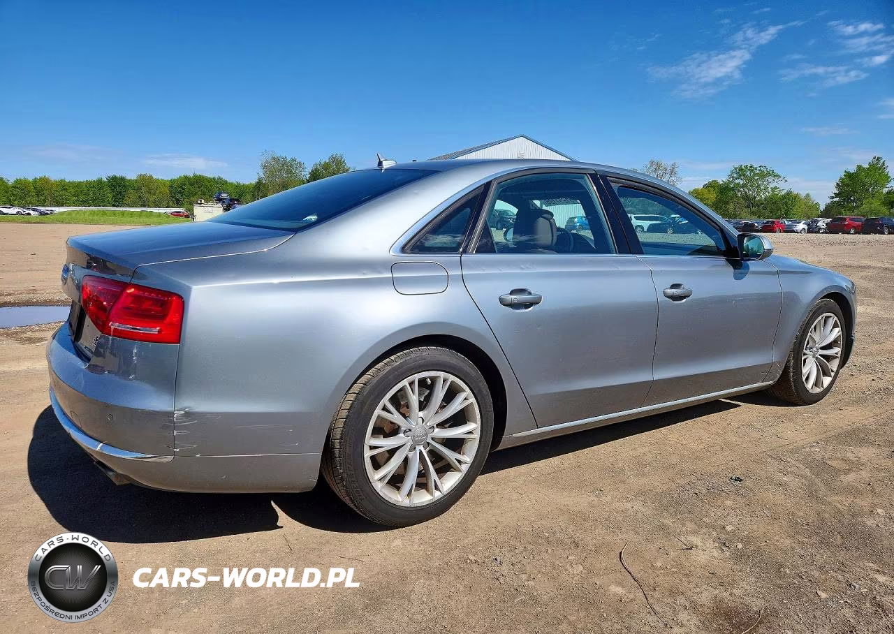2011 Audi A8 Quattro VIN:WAUAVAFD8BN014950 - 3