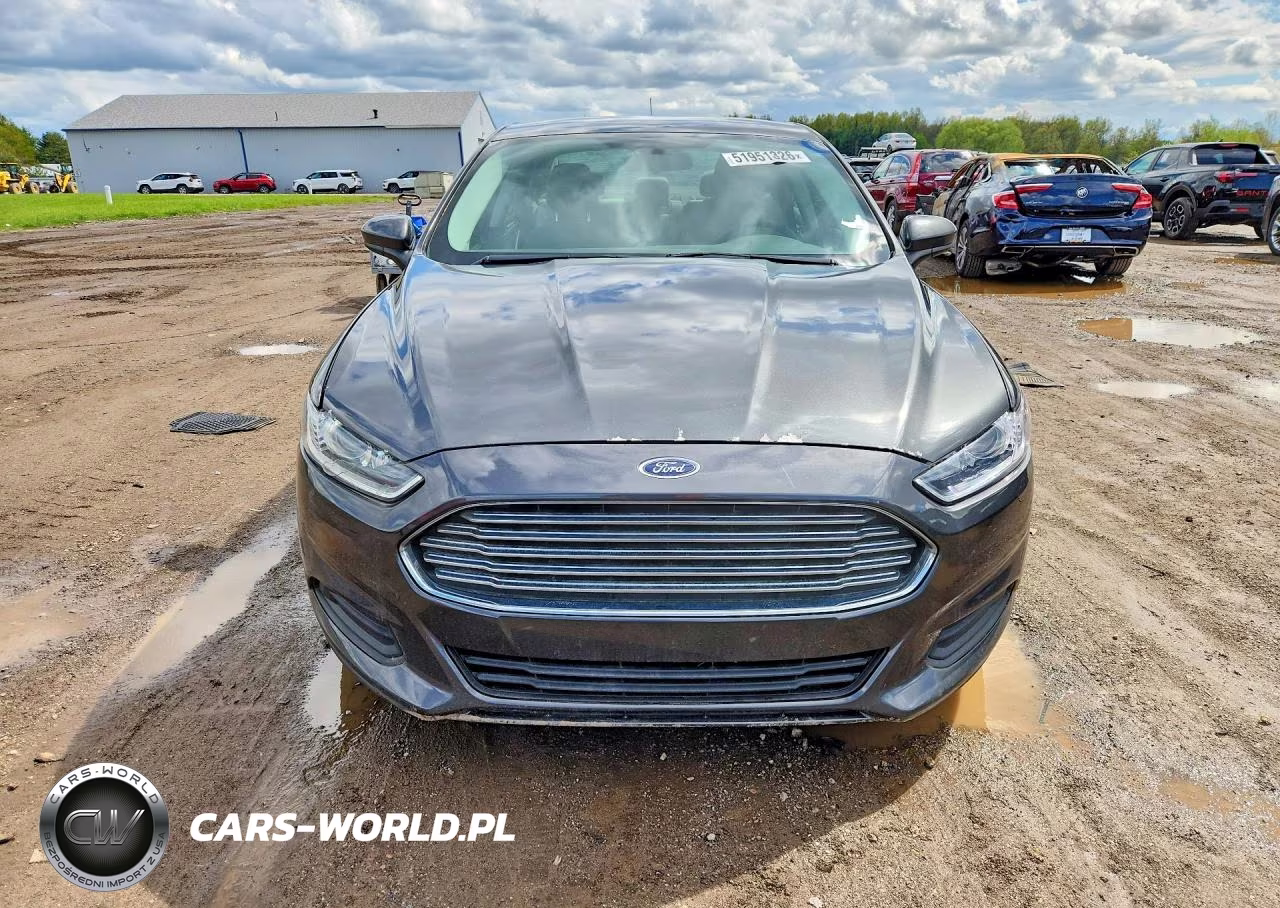 2015 Ford Fusion S Hybrid VIN:3FA6P0UU0FR150031 - 5