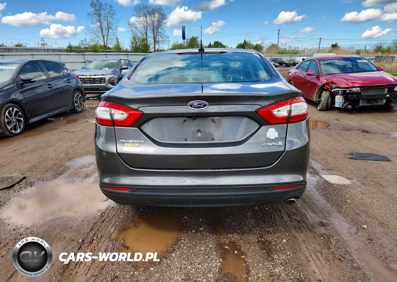 2015 Ford Fusion S Hybrid VIN:3FA6P0UU0FR150031 - 6
