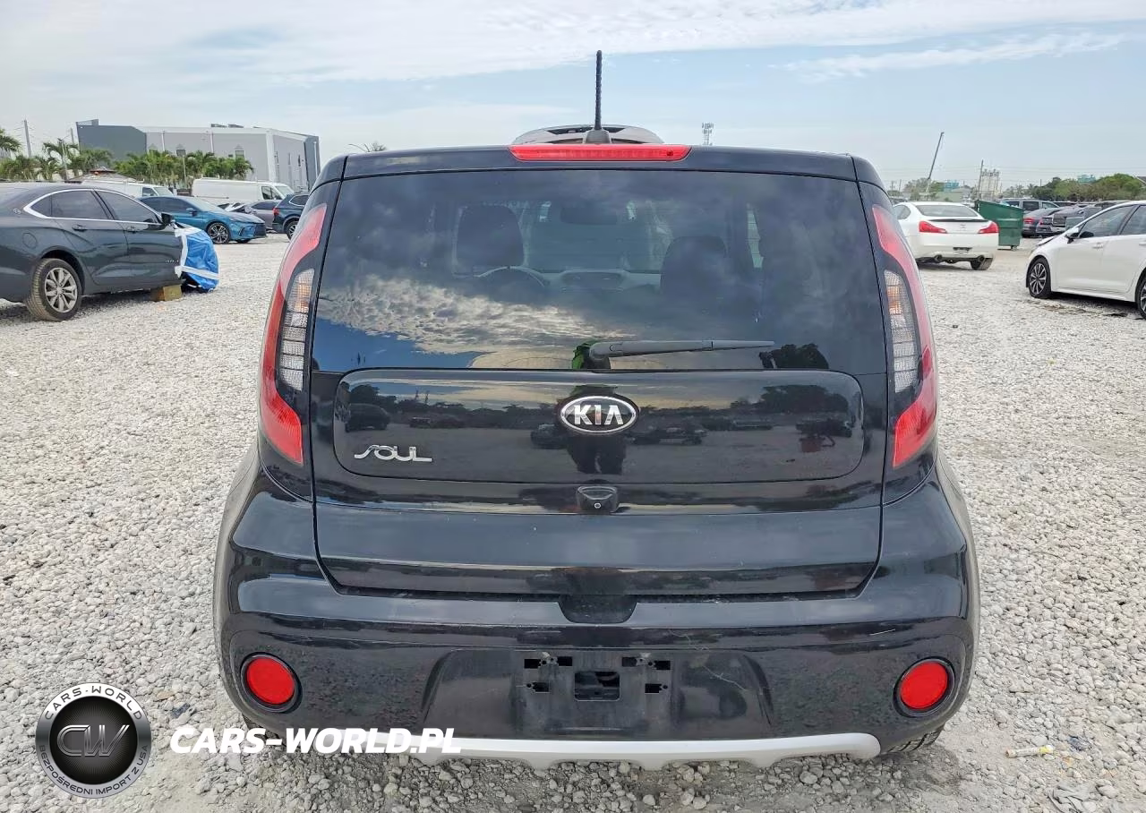 2018 Kia Soul + VIN:KNDJP3A52J7515313 - 6