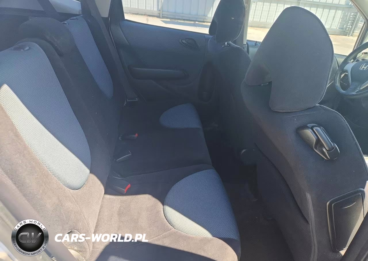 2008 Honda Fit VIN:JHMGD38478S060528 - 10