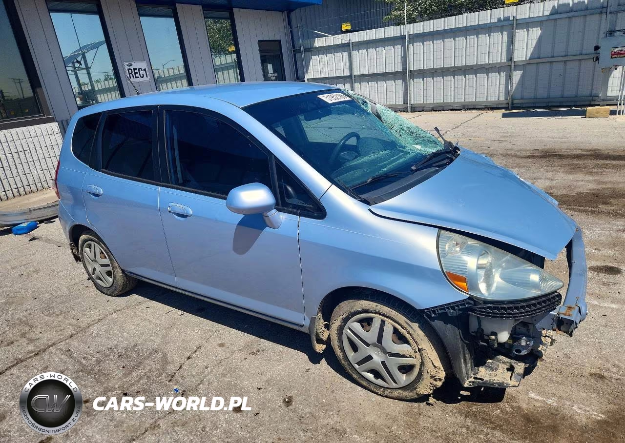 2008 Honda Fit VIN:JHMGD38478S060528 - 4