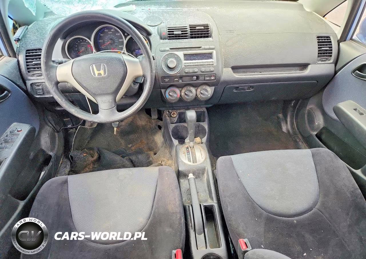 2008 Honda Fit VIN:JHMGD38478S060528 - 8