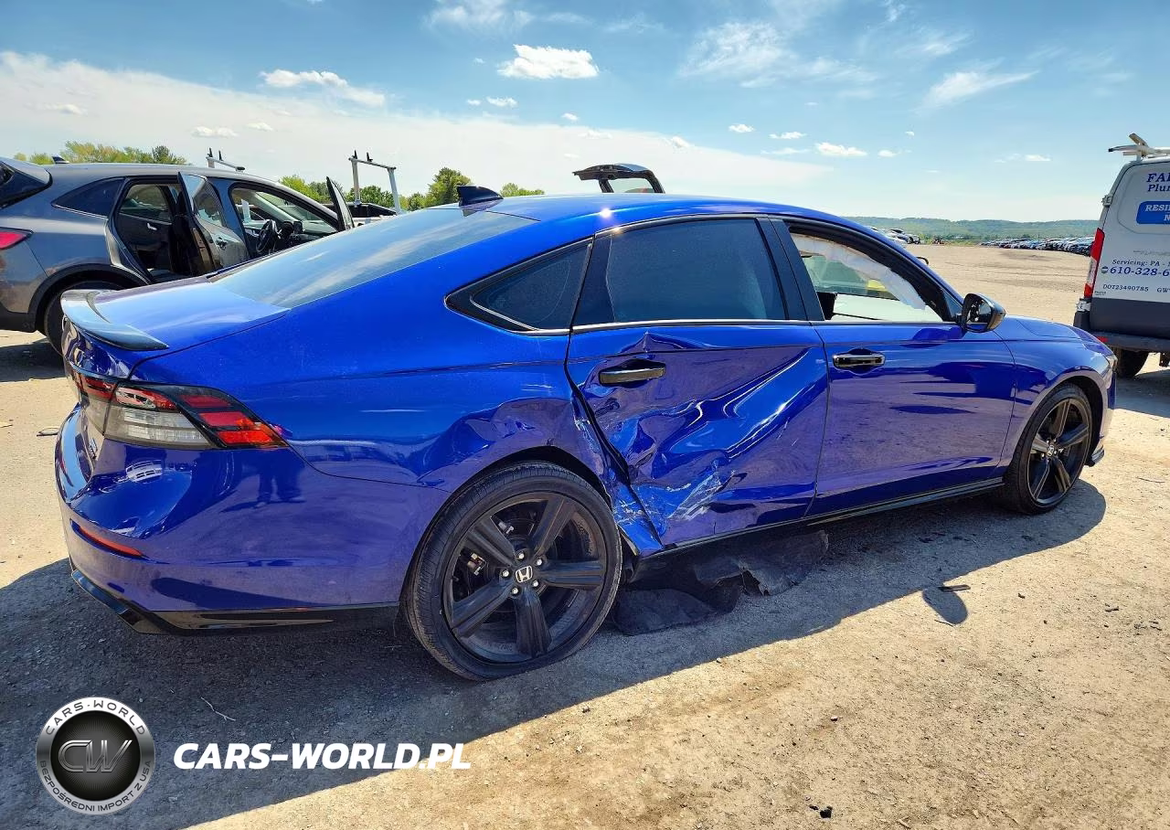 2024 Honda Accord Hybrid Sport-L VIN:1HGCY2F7XRA095925 - 3