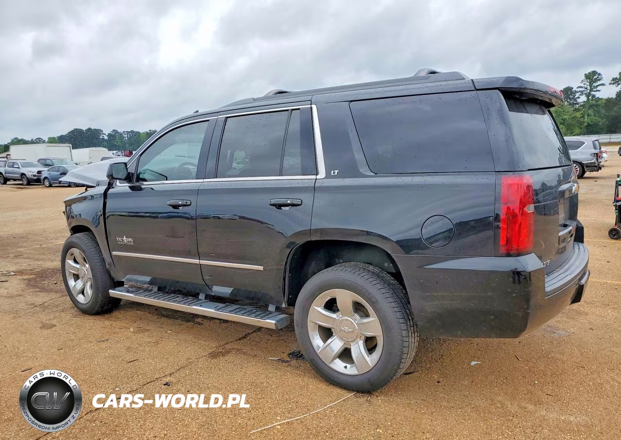 2017 Chevrolet Tahoe C1500 Lt VIN:1GNSCBKC2HR386664 - 2