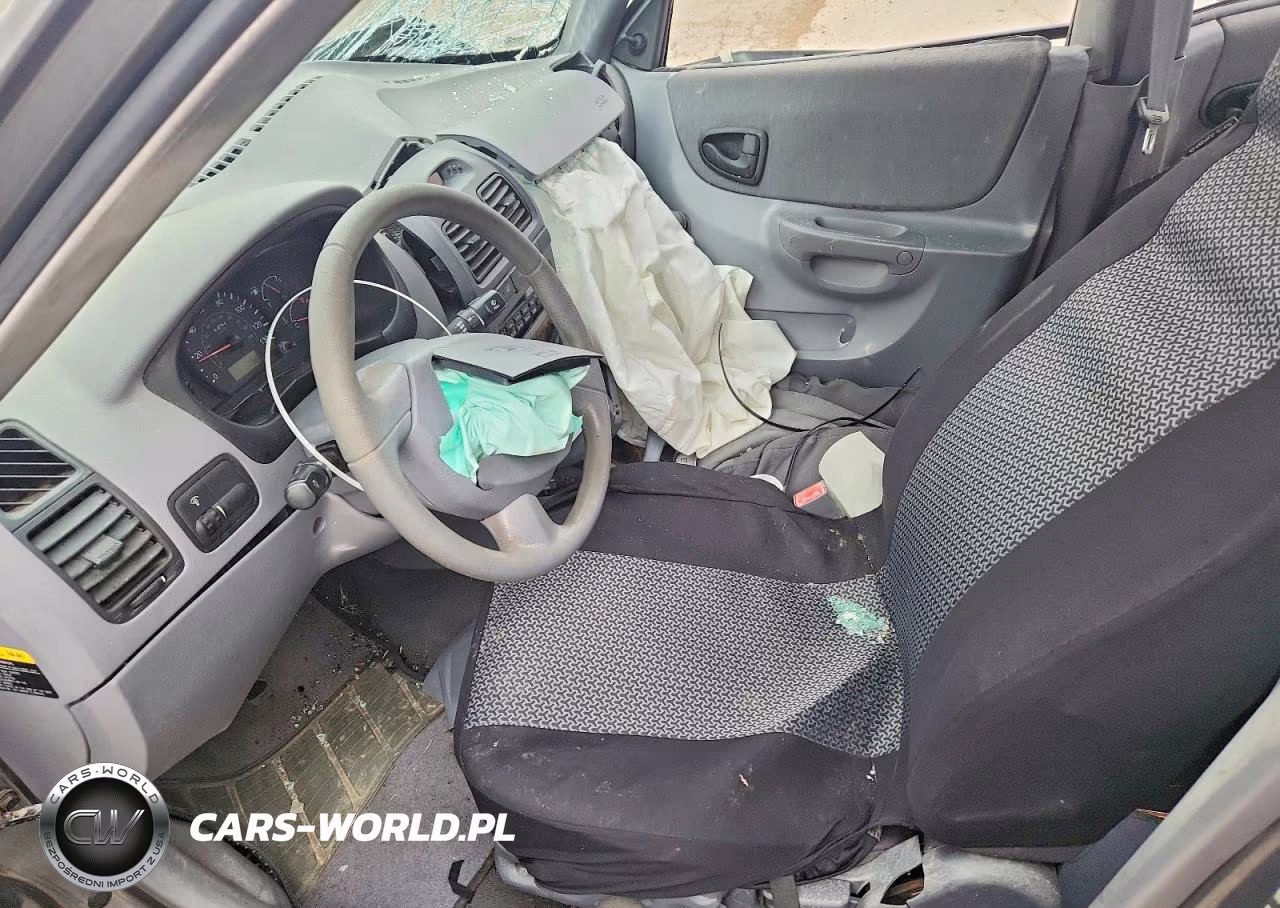 2005 Hyundai Accent Gl VIN:KMHCG45C45U613835 - 7