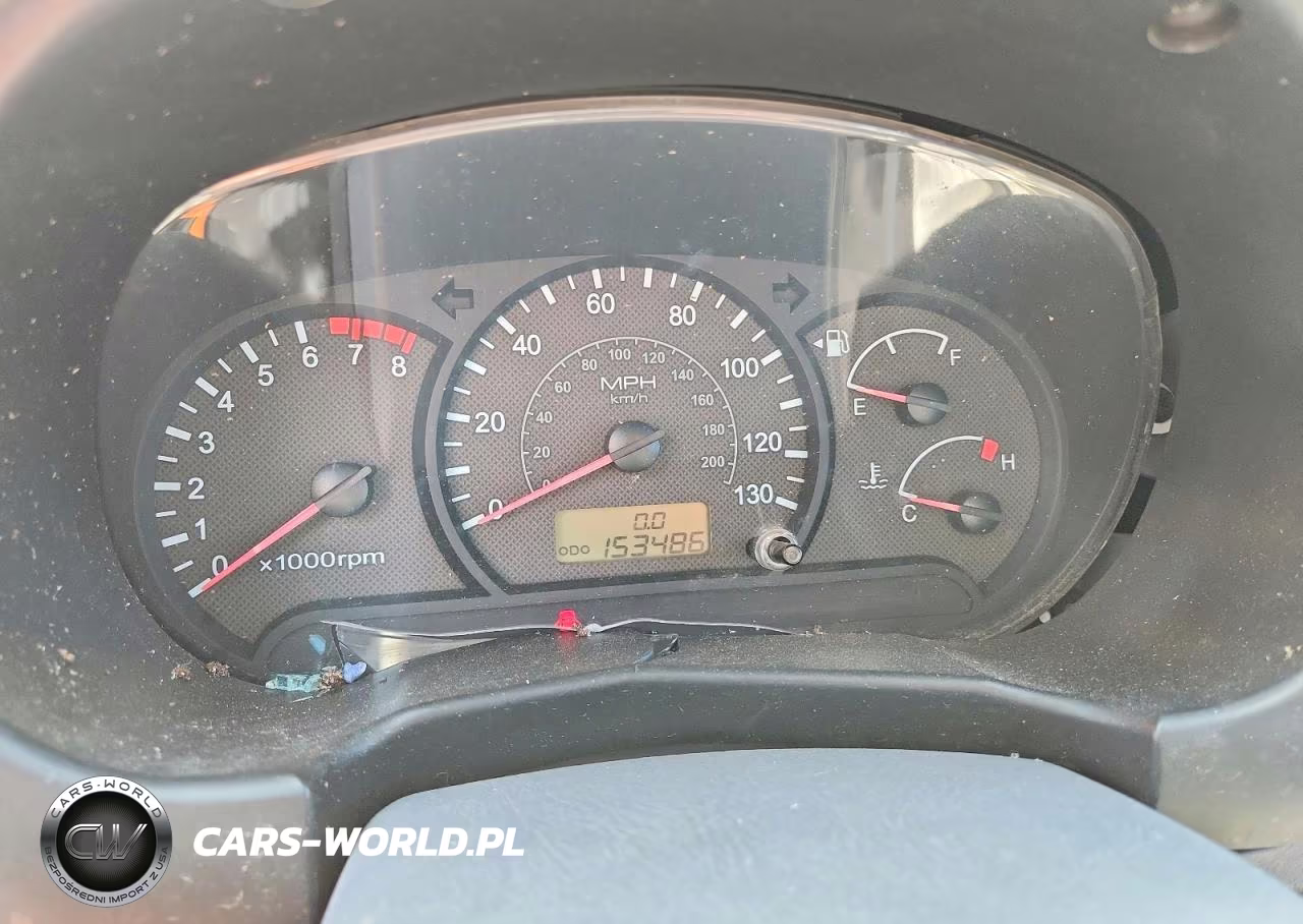 2005 Hyundai Accent Gl VIN:KMHCG45C45U613835 - 9