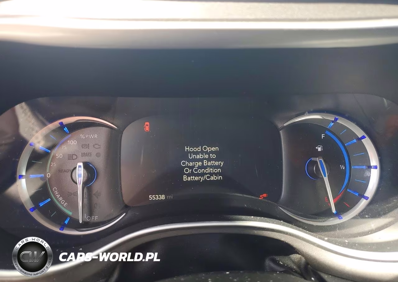 2023 Chrysler Pacifica Hybrid Touring L VIN:2C4RC1L75PR622431 - 9