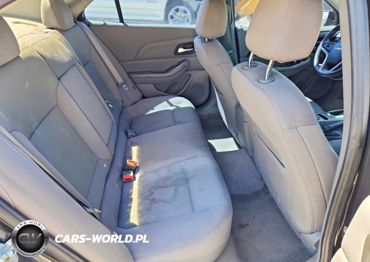 2015 Chevrolet Malibu Ls VIN:1G11B5SL3FF155630 - 10