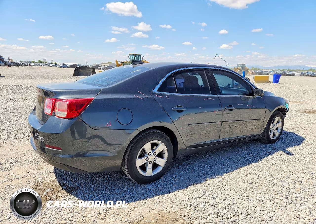 2015 Chevrolet Malibu Ls VIN:1G11B5SL3FF155630 - 3