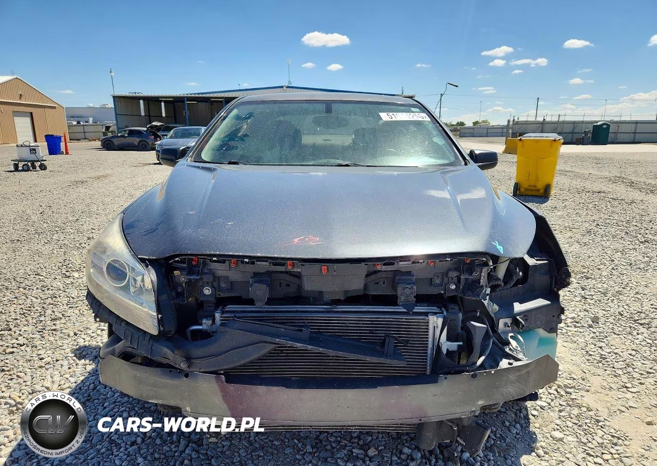 2015 Chevrolet Malibu Ls VIN:1G11B5SL3FF155630 - 5