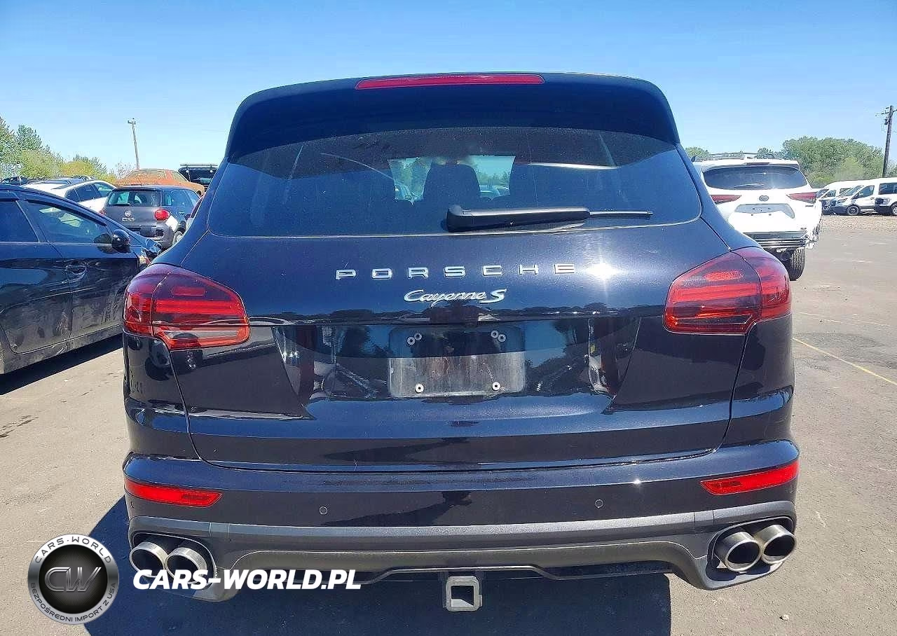 2016 Porsche Cayenne S VIN:WP1AB2A24GLA93235 - 6