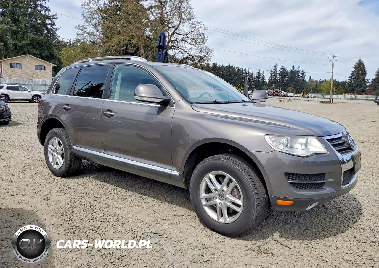 2010 Volkswagen Touareg Tdi VIN:WVGFK7A9XAD003892 - 4