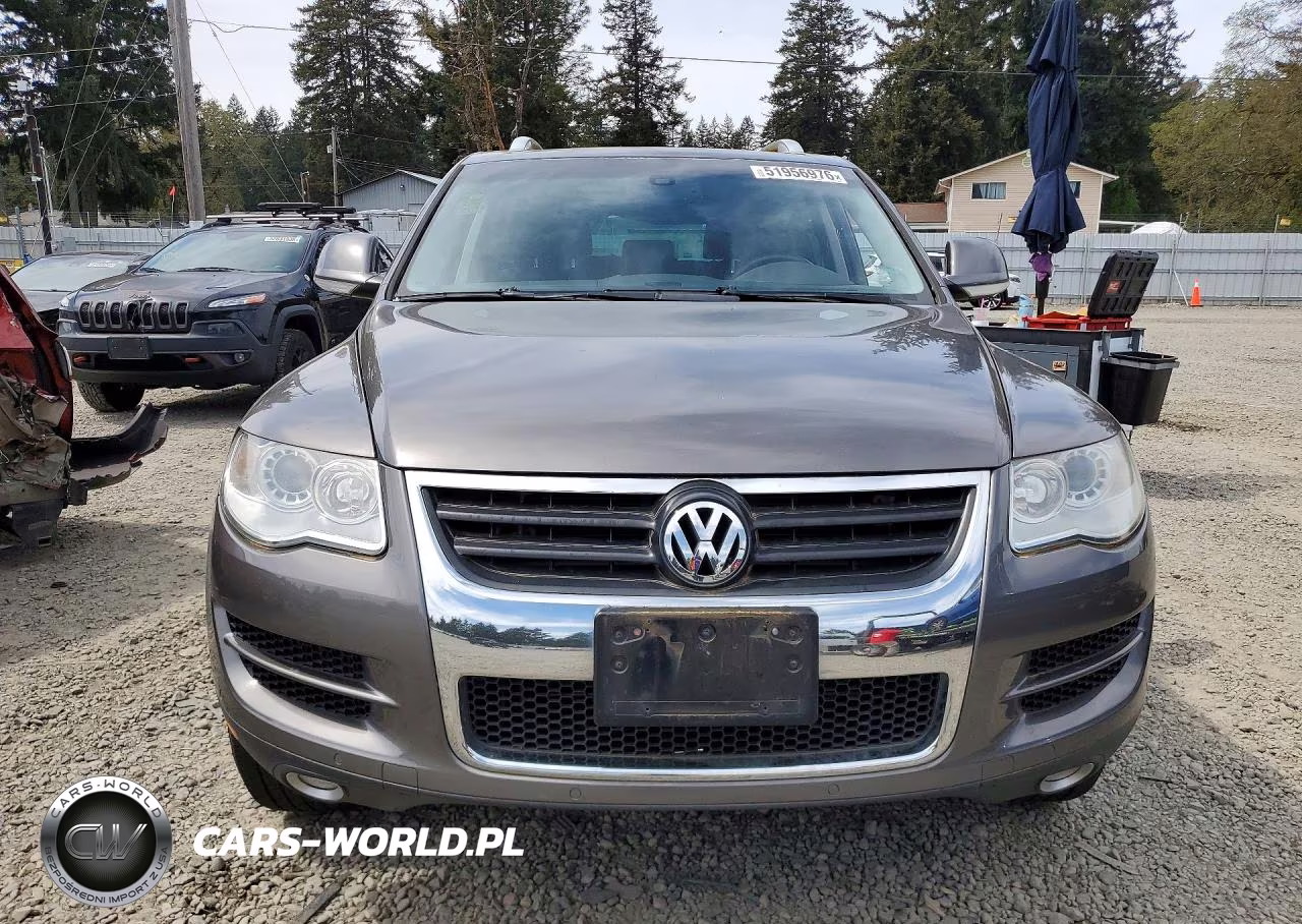 2010 Volkswagen Touareg Tdi VIN:WVGFK7A9XAD003892 - 5