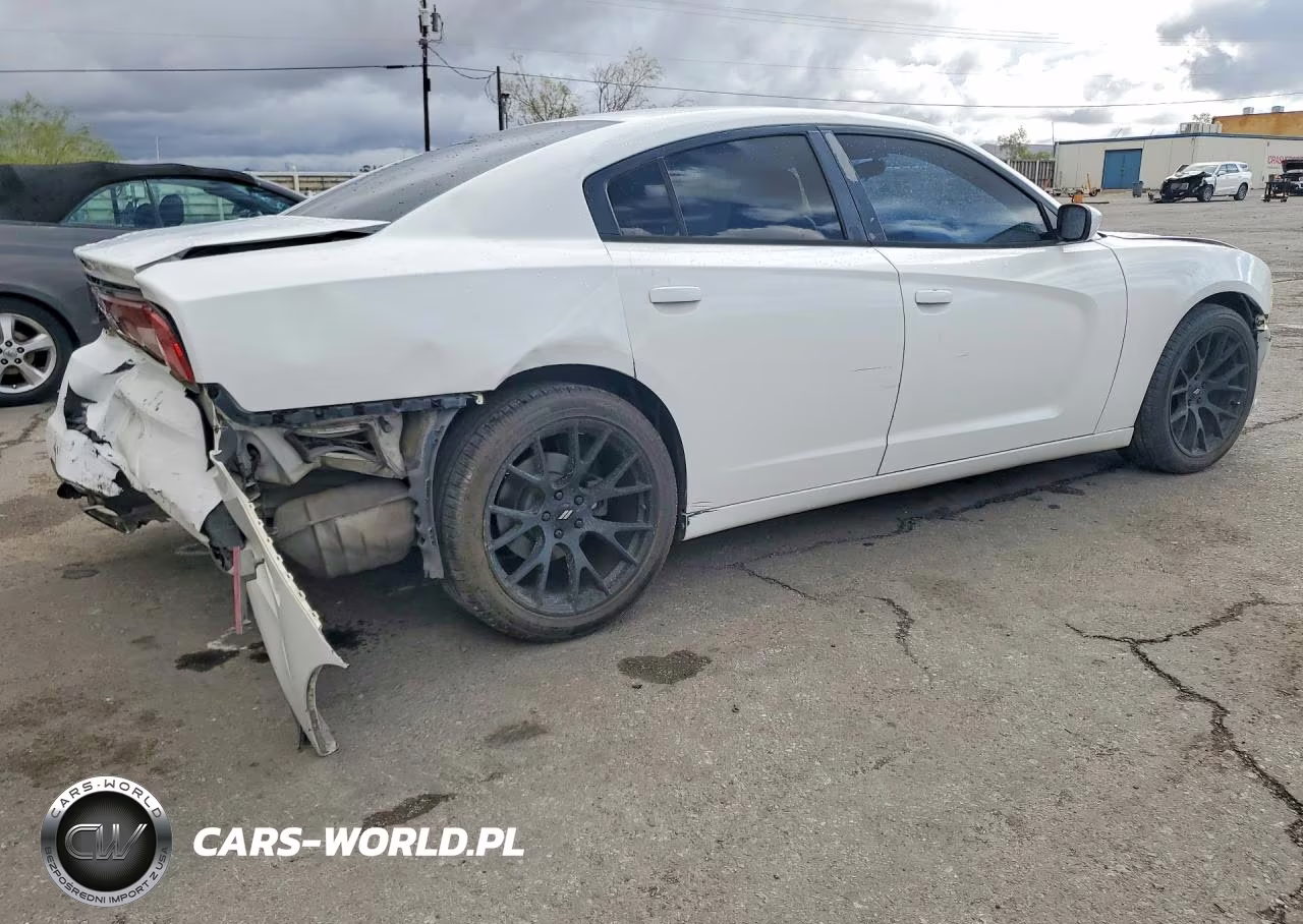 2013 Dodge Charger Se VIN:2C3CDXBGXDH509930 - 3